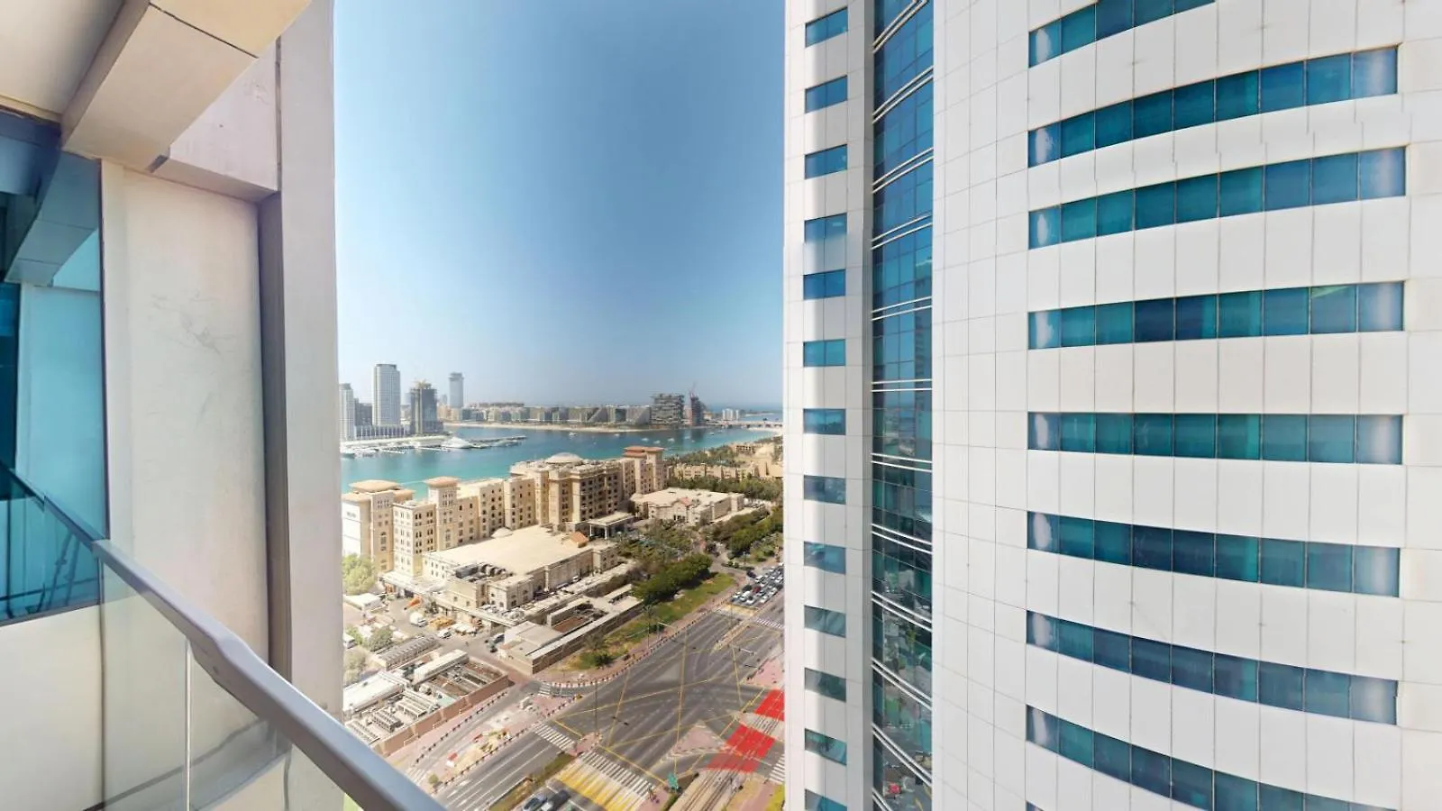 Ocean Heights - One Bedroom With Partial Sea View Dubai